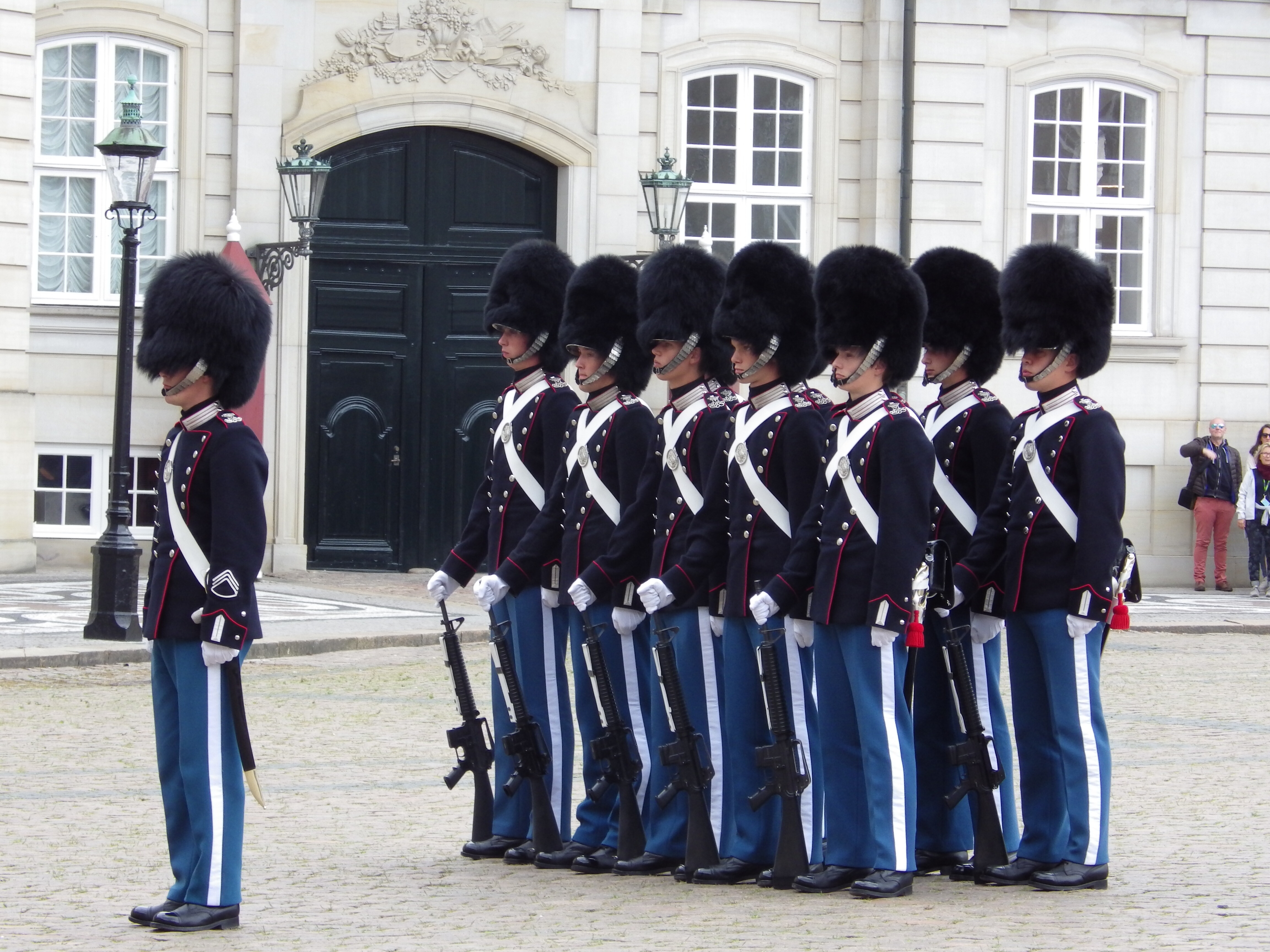 Der königlichen Leibgarde im Schloss Amalienborg